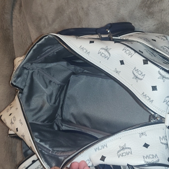 MCM Duffle bag - Picture 9 of 14